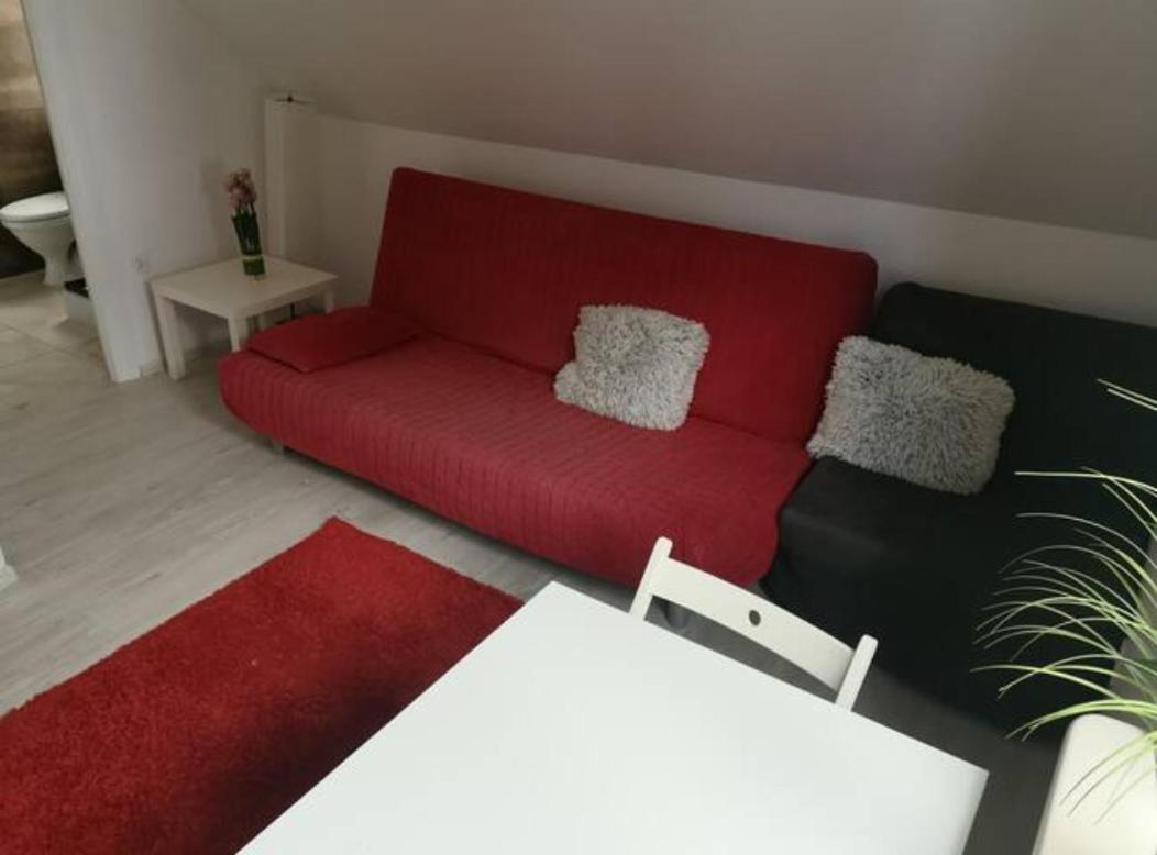Goscinne U Joli Apartment *
